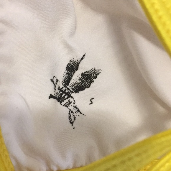 One Teaspoon Caged/Superman Bikini Top - Picture 4 of 4